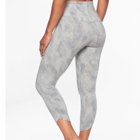 Athleta Organic Be Present Crop Leggings in Sandbar sz medium EUC - Picture 2 of 11